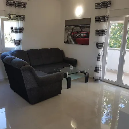 Frane Apartament Bibinje