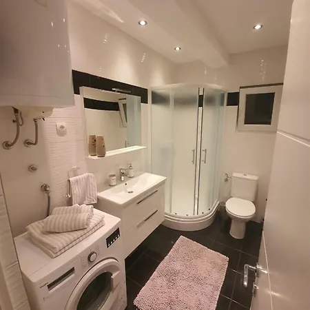 Frane Apartament Bibinje